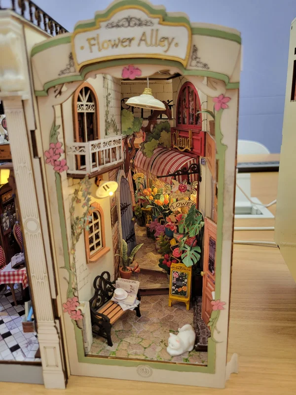eugenetoyandhobby32432216